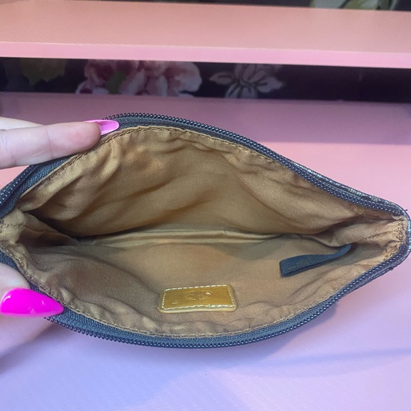 Giani Bernini Wristlet - Picture 3 of 3